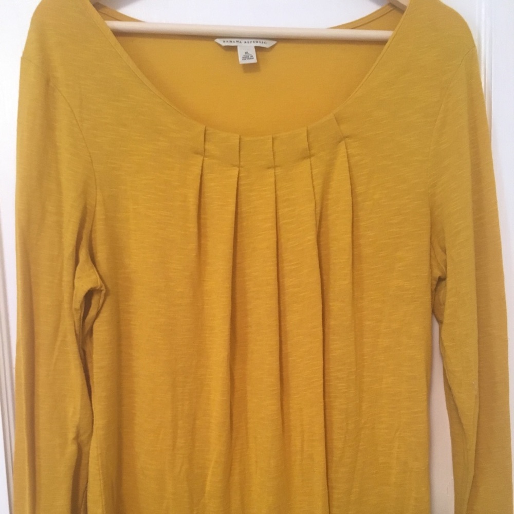 Banana Republic Mustard Pleated Top